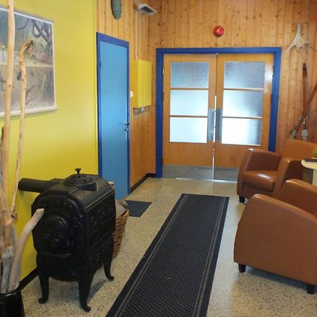 Appartement Henseid Skole à Hennseid Extérieur photo
