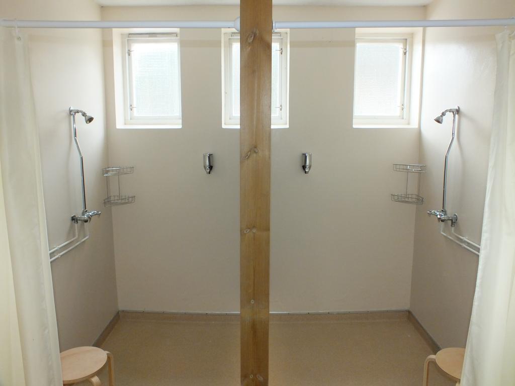 Appartement Henseid Skole à Hennseid Extérieur photo
